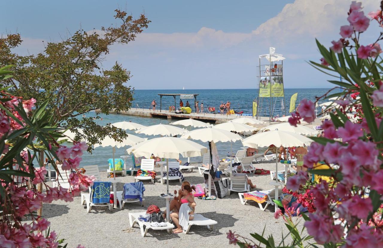 Hotel Haliaetum - San Simon Resort Изола Экстерьер фото