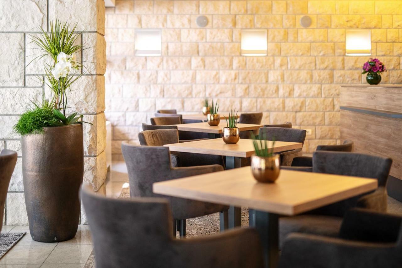 Hotel Haliaetum - San Simon Resort Изола Экстерьер фото