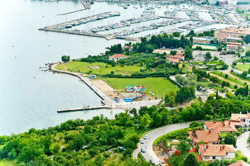 Hotel Haliaetum - San Simon Resort Изола Экстерьер фото