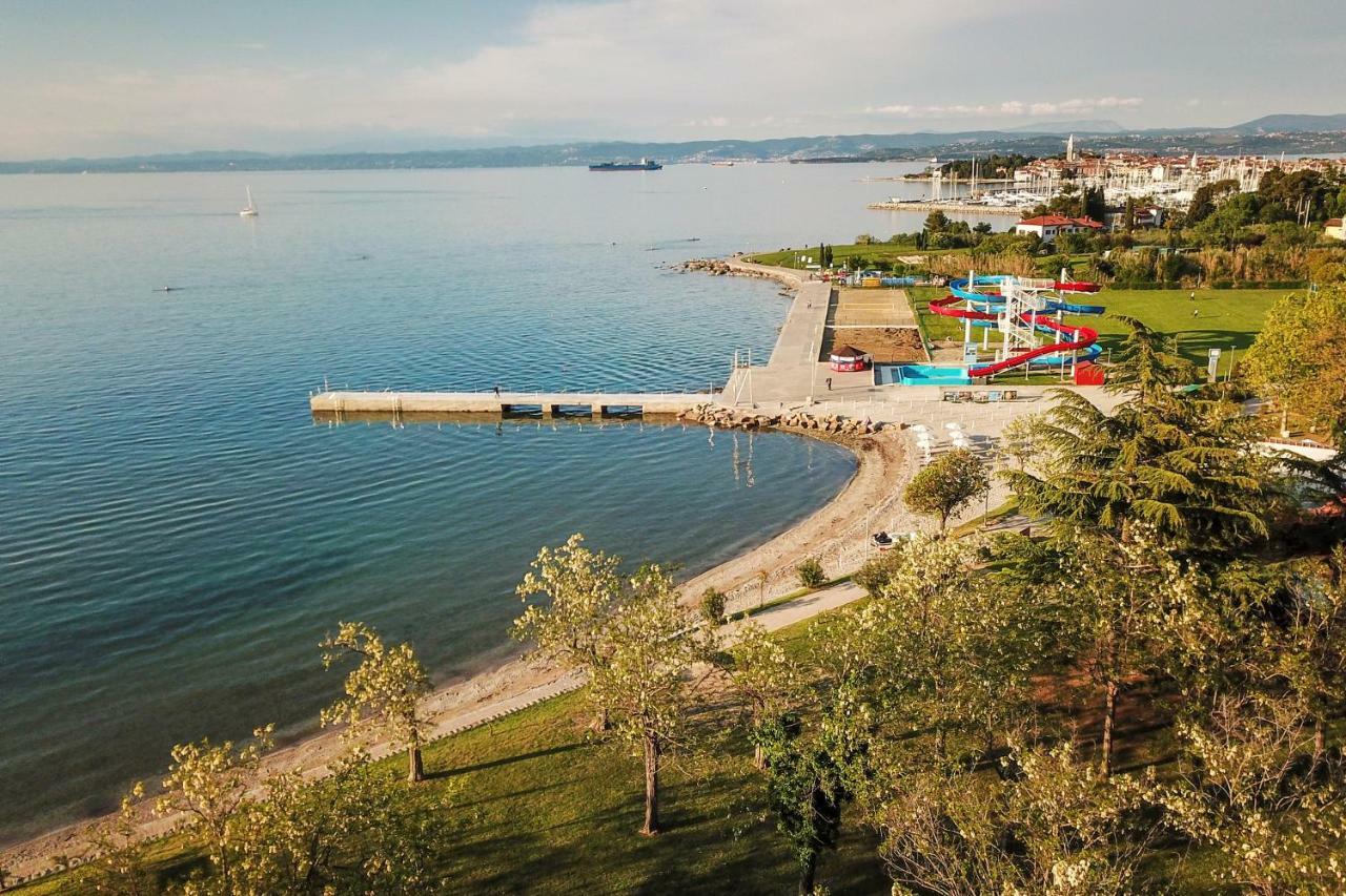 Hotel Haliaetum - San Simon Resort Изола Экстерьер фото